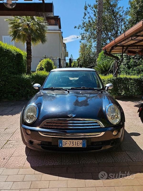 Usata Mini Cooper Seven 120 CV (88 kW) 2006 Utilitaria