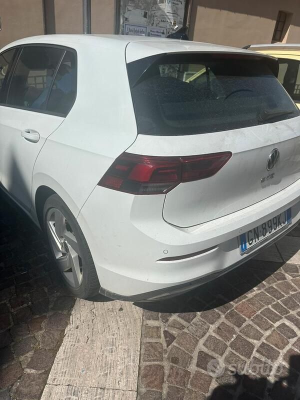 Usata VW Golf VIII GTE 2020 Bianco