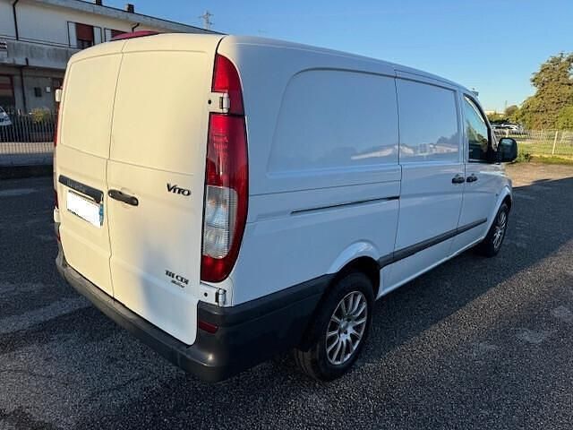 Usata Mercedes Vito 108 CV (79 kW) 2005 Bianco Furgone