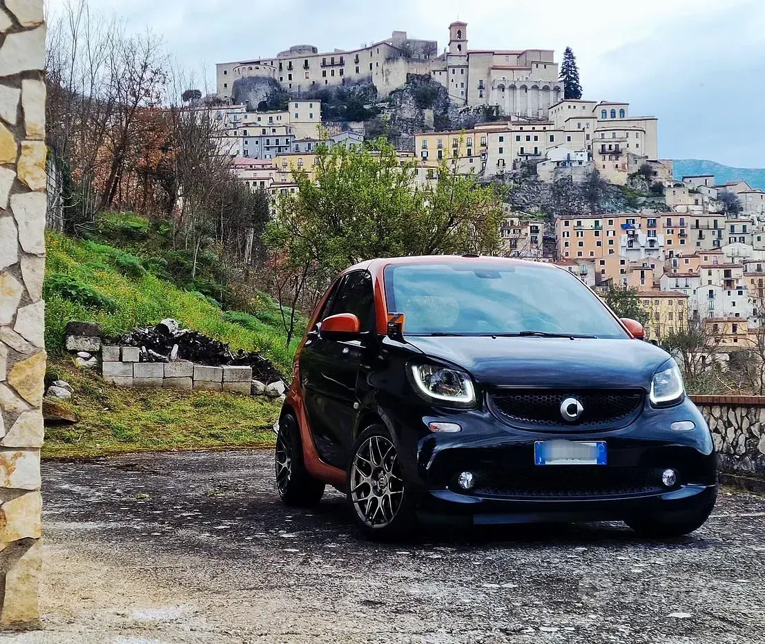 Usata Smart ForTwo Cabrio 90 CV (66 kW) 2016 Nero Cabrio