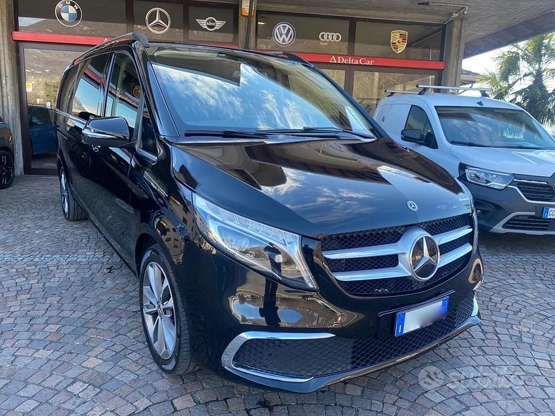 Usata Mercedes V250 Premium 190 CV (139 kW) 2021 Nero Monovolume