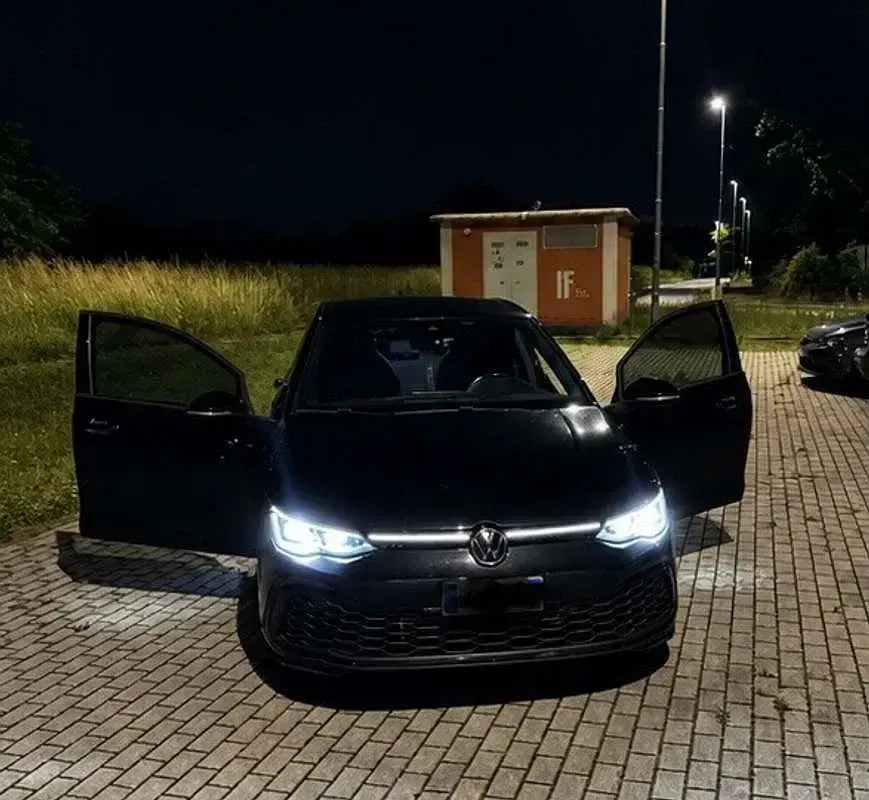 Usata VW Golf VIII GTI 245 CV (180 kW) 2020 Nero Berlina