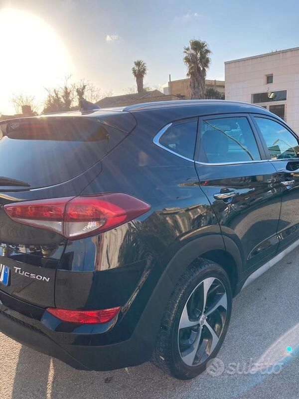 Usata Hyundai Tucson 2017 Nero SUV