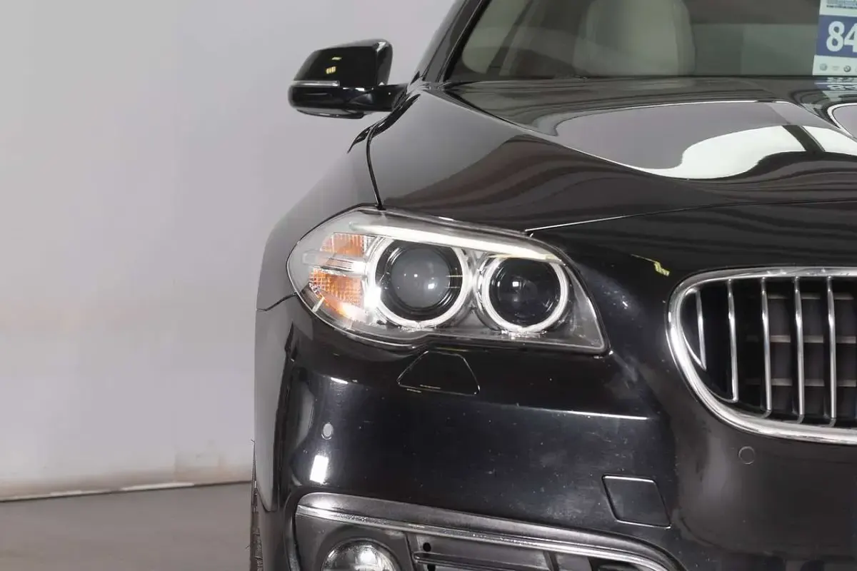 Usata BMW 520 Luxury Line 190 CV (139 kW) 2017 Nero Station wagon