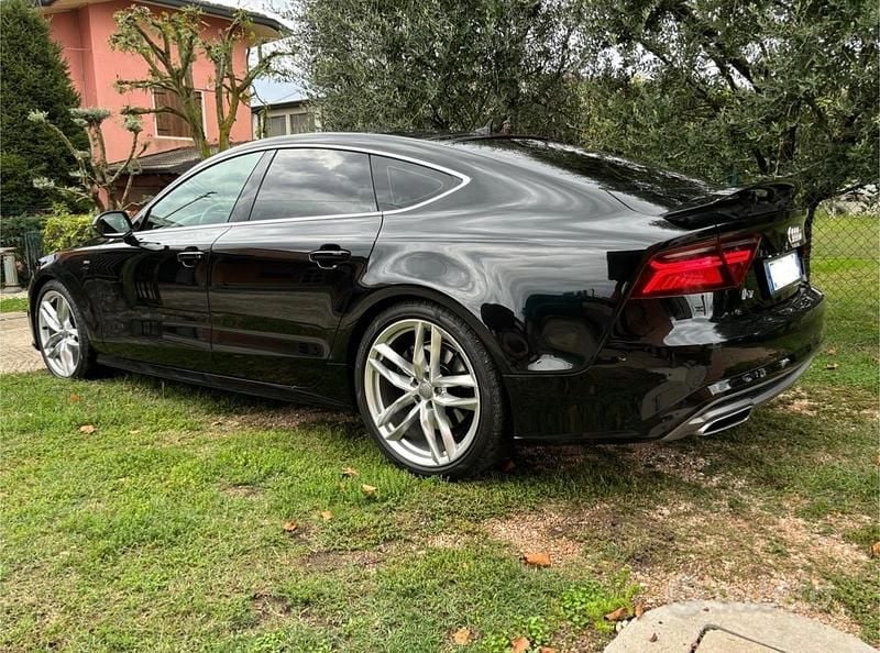 Nero Usata 2017 Audi A7 Sportback Due volumi | 32.000 € (Molto cara) - Immagine 1/4