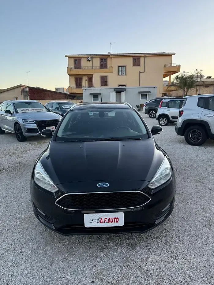 Usata Ford Focus Titanium 120 CV (88 kW) 2015 Nero Station wagon