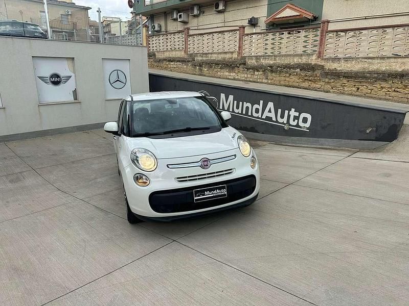 Usata Fiat 500L Lounge 85 CV (62 kW) 2014 Bianco Monovolume