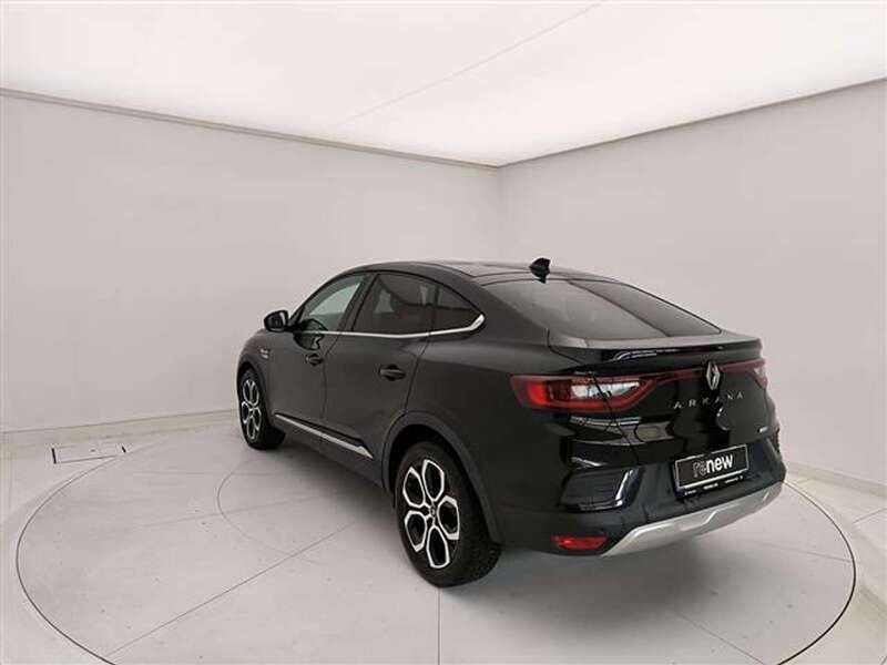 Usata Renault Arkana Intens 145 CV (106 kW) 2021 Nero SUV