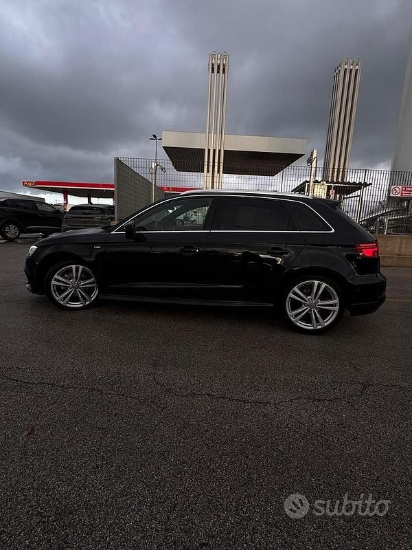 Usata Audi A3 Sport 116 CV (85 kW) 2019 Nero Berlina