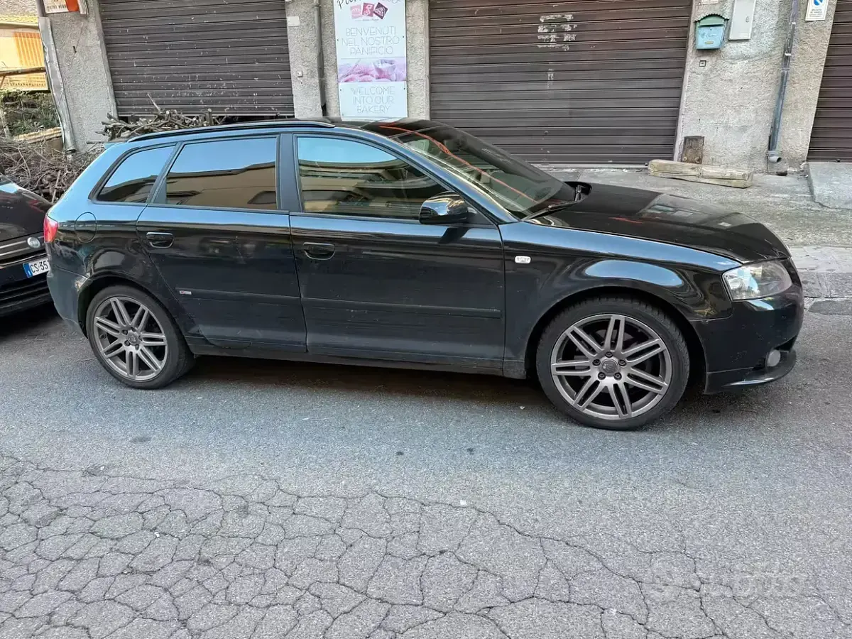 Begagnad Audi A3 170 HK (125 kW) 2009 Svart Halvkombi