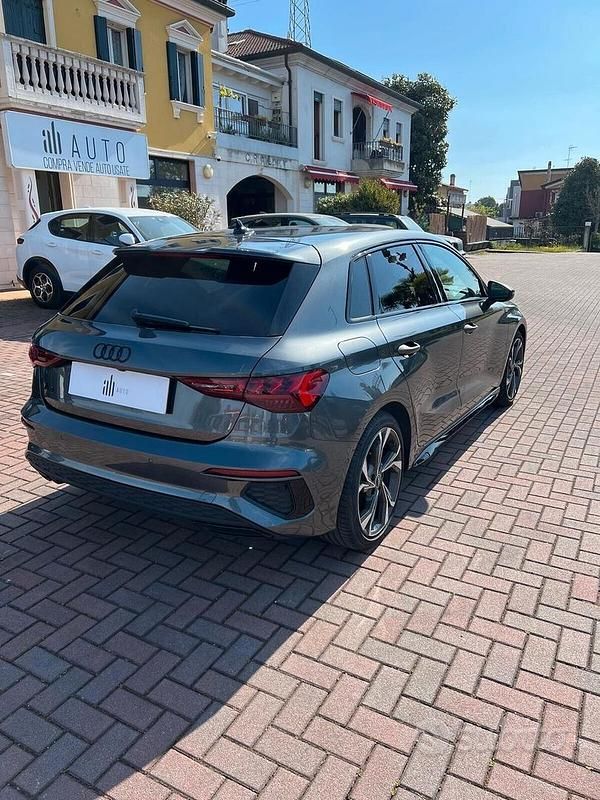 Usata Audi A3 S-Line 116 CV (85 kW) 2024 Grigio Berlina