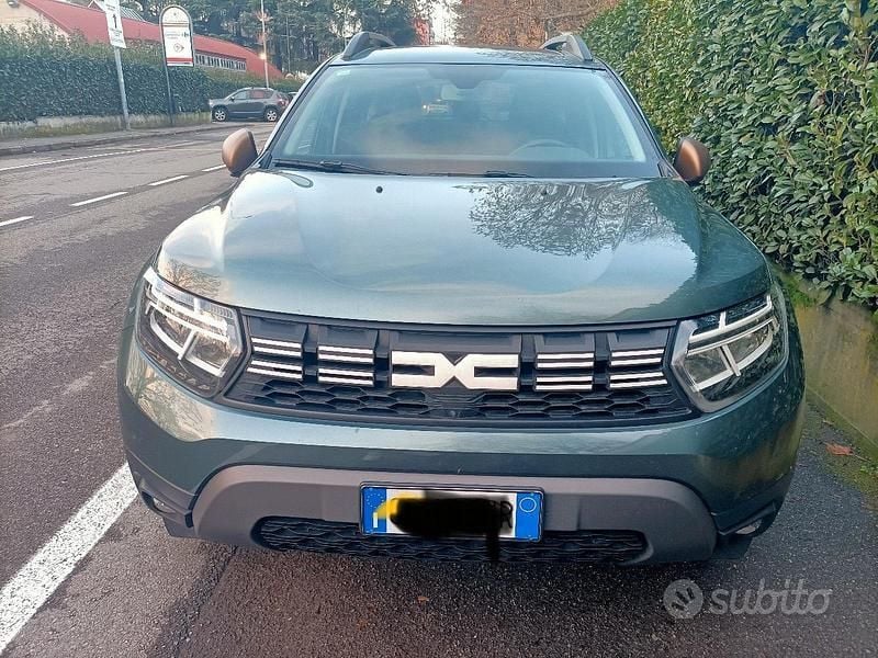 Usata Dacia Duster 101 CV (74 kW) 2024 Verde SUV