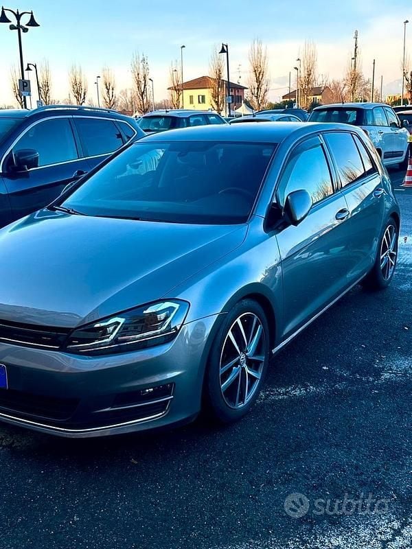 Usata VW Golf VII 110 CV (80 kW) 2014 Grigio Berlina