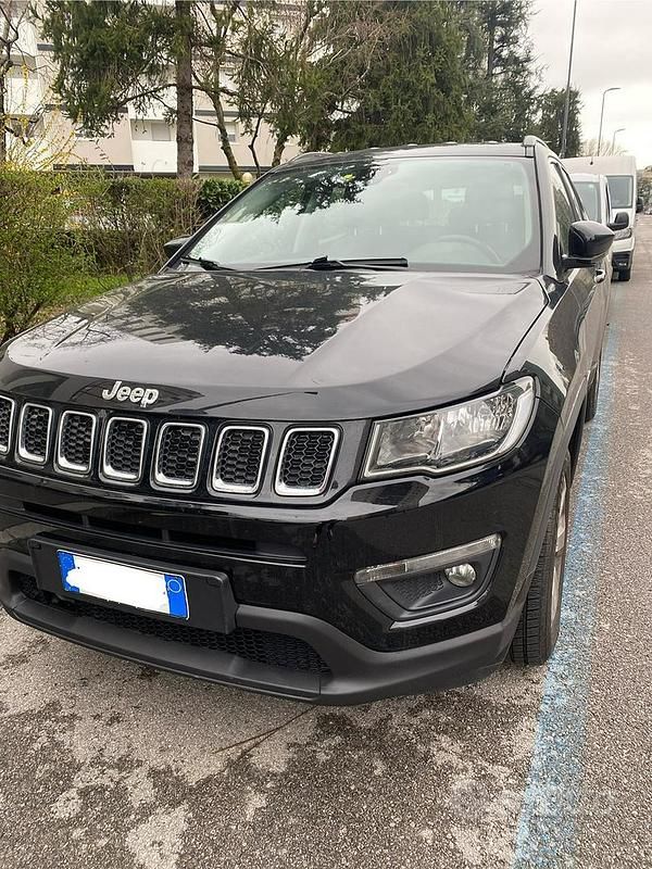 Usata Jeep Compass Longitude 140 CV (102 kW) 2017 Nero SUV