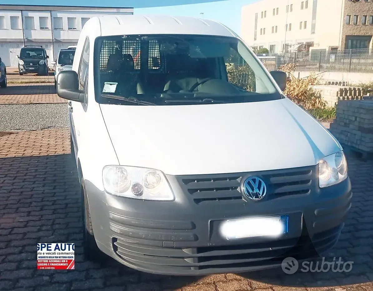 Usata VW Caddy 105 CV (77 kW) 2009 Bianco Monovolume