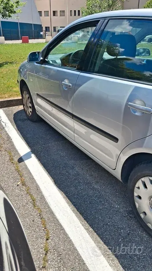 Usata VW Polo 64 CV (47 kW) 2002 Grigio Berlina