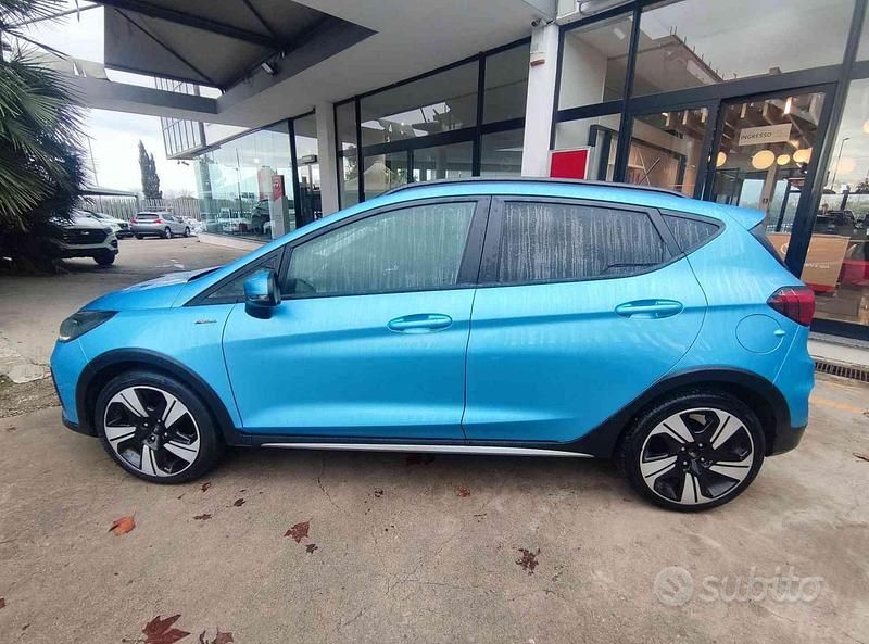 Usata Ford Fiesta Active 125 CV (91 kW) 2022 Blu Utilitaria