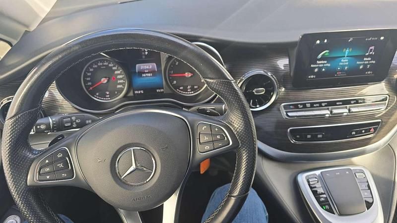 Occasion Mercedes V250 Premium 190 ch (139 kW) 2023 Noir Monospace