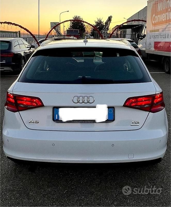 Usata Audi A3 Sportback Attraction 2016 Bianco Utilitaria