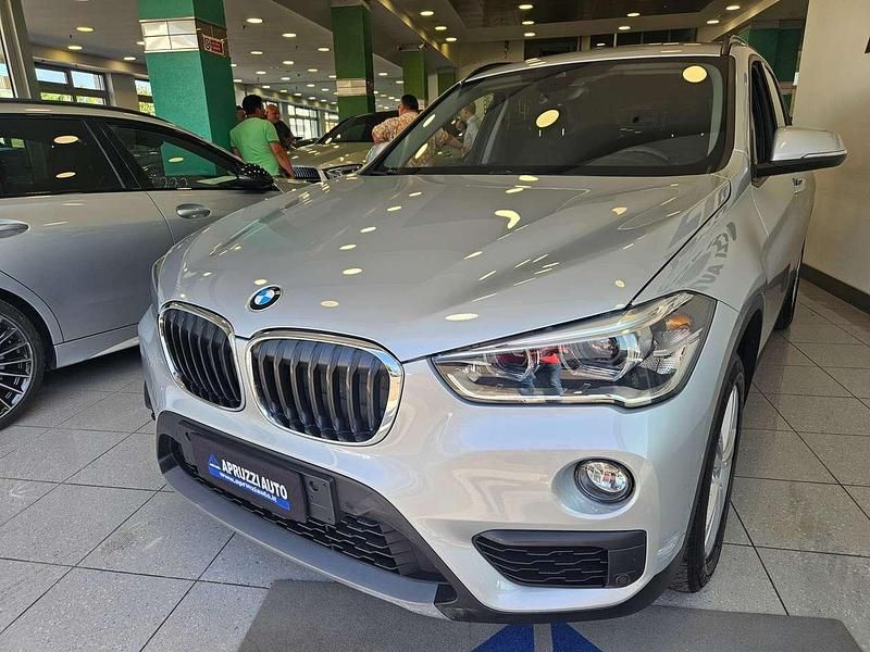 Usata BMW X1 150 CV (110 kW) 2017 Argento SUV