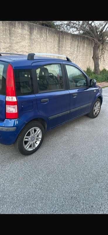 Usata Fiat Panda Dynamic 69 CV (50 kW) 2010 Blu/azzurro Utilitaria