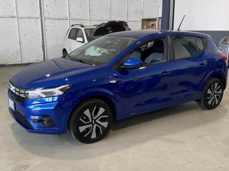 Nuova Dacia Sandero 101 CV (74 kW) 2025 Blu/azzurro Utilitaria