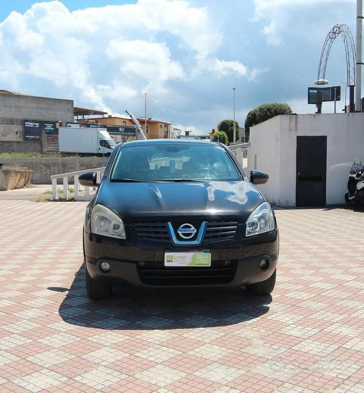 Usata Nissan Qashqai Tekna 150 CV (110 kW) 2008 Nero pastello SUV
