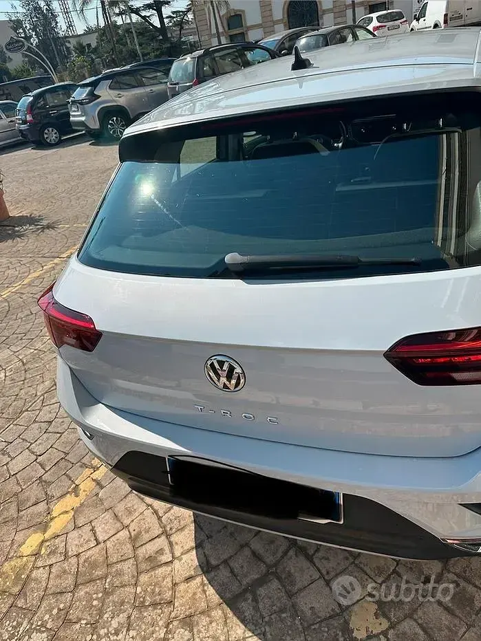 Usata VW T-Roc 116 CV (85 kW) 2018 Bianco SUV