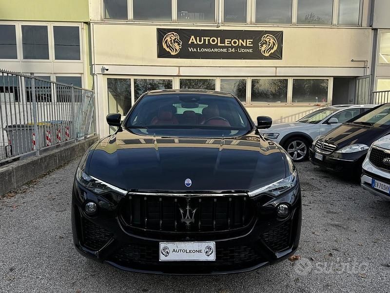 Usata Maserati Levante 275 CV (202 kW) 2021 Nero SUV