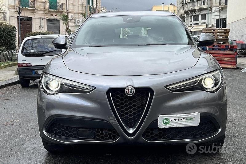 Usata Alfa Romeo Stelvio Ti 190 CV (139 kW) 2020 Grigio SUV