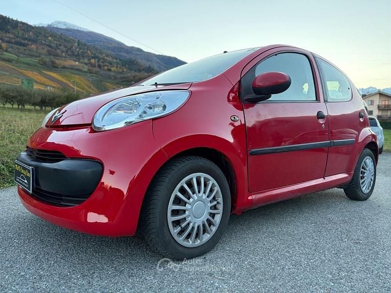 Usata Citroën C1 68 CV (50 kW) 2007 Rosso Utilitaria