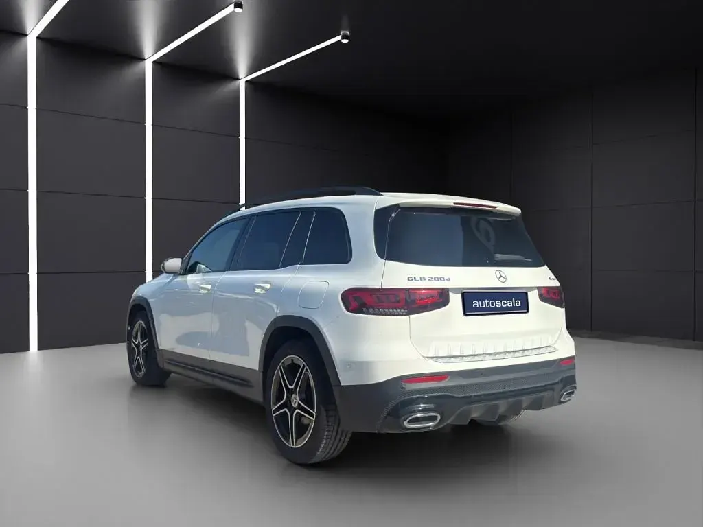 Usata Mercedes GLB200 Premium 150 CV (110 kW) 2020 Bianco SUV