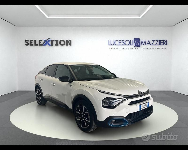 Usata Citroën e-C4 Shine 100 kW (136 CV) 2023 Bianco Berlina