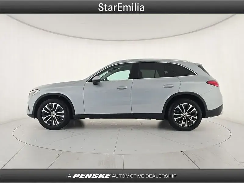 Usata Mercedes GLC220 Advanced Plus 197 CV (144 kW) 2022 Argento SUV