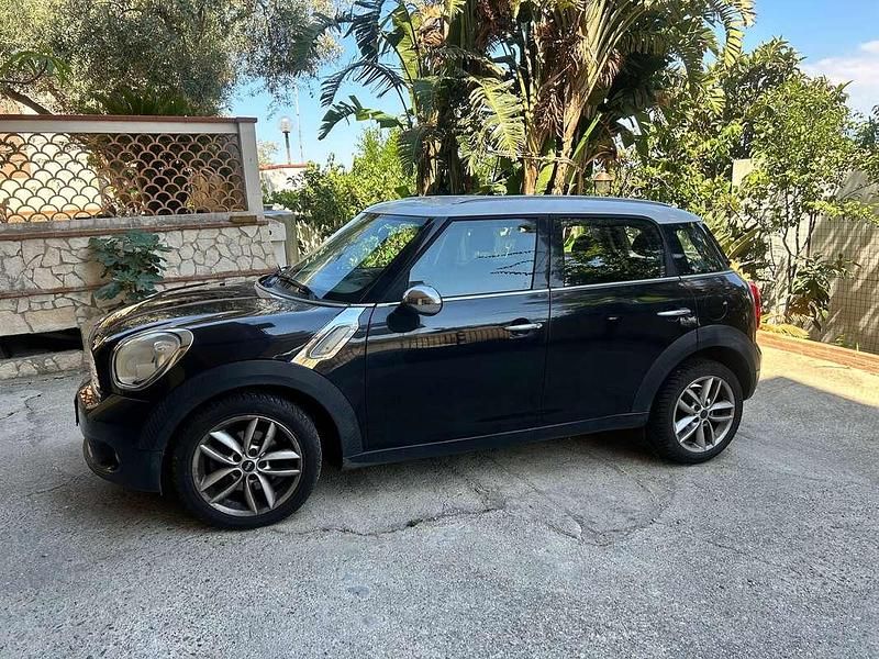 Nero Usata 2012 Mini Cooper Countryman SUV | 7000 € (Ottimo prezzo) - Immagine 1/4