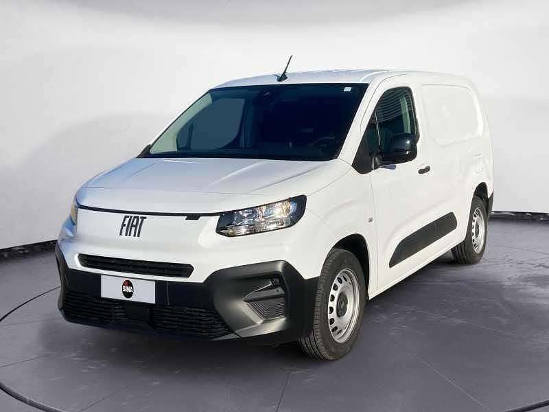 Bianco Usata 2024 Fiat Doblò Monovolume | 17.200 € (Super prezzo) - Immagine 1/4