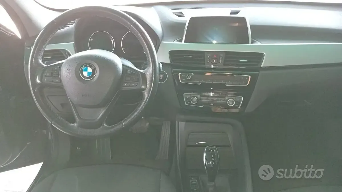 Usata BMW X1 190 CV (139 kW) 2019 Blu SUV