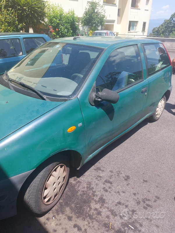 Usato 1997 Fiat Punto Benzin (400 €)
