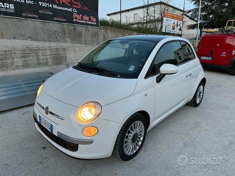 Usata Fiat 500 Lounge 95 CV (69 kW) 2014 Bianco Berlina