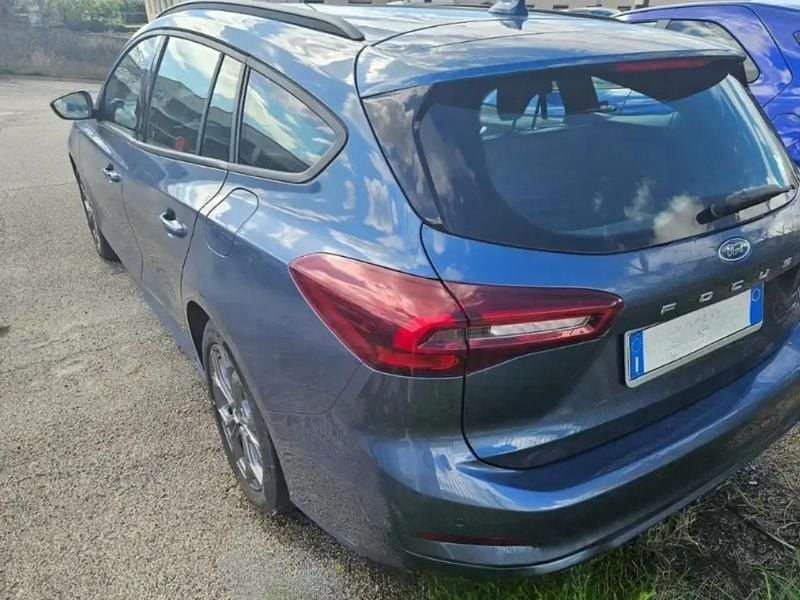 Usata Ford Focus ST-Line 125 CV (91 kW) 2023 Blu Station wagon