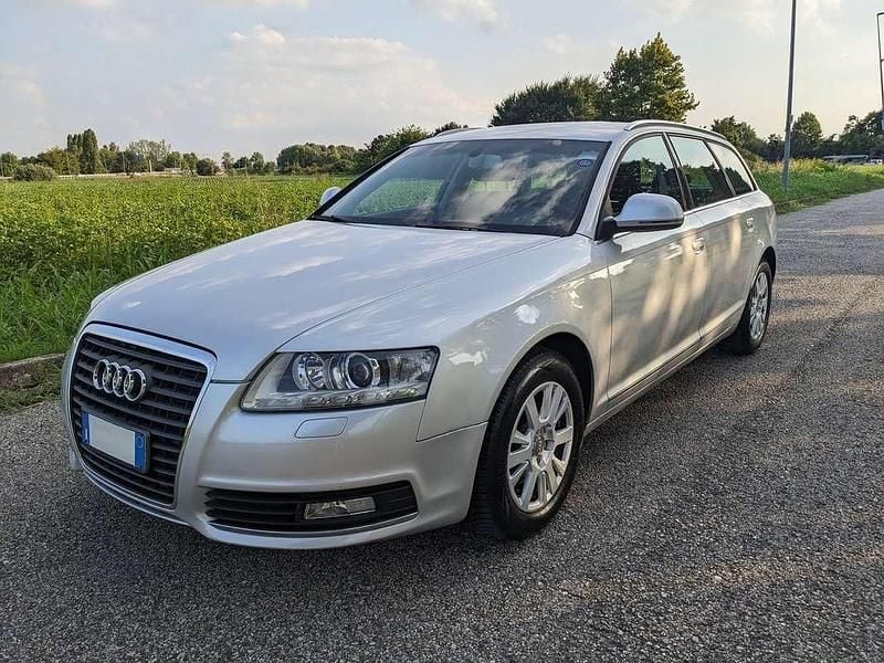 Argento Usata 2010 Audi A6 Advanced Plus Station wagon | 4900 € (Buon prezzo) - Immagine 1/4