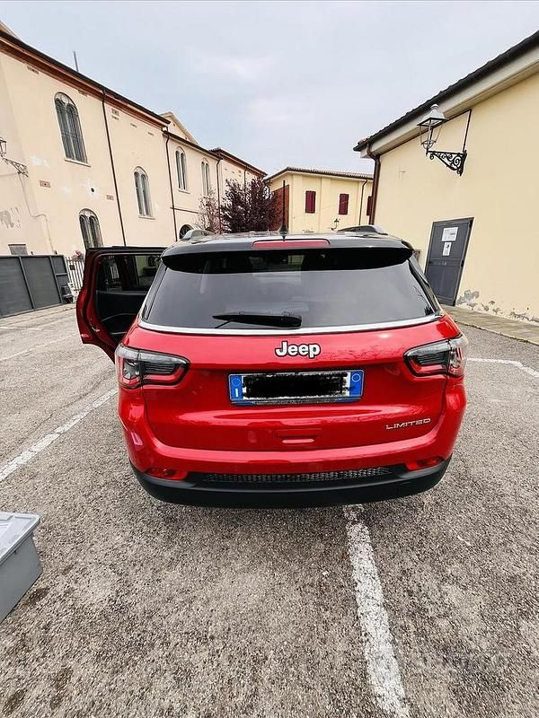 Usata Jeep Compass 120 CV (88 kW) 2019 Rosso SUV