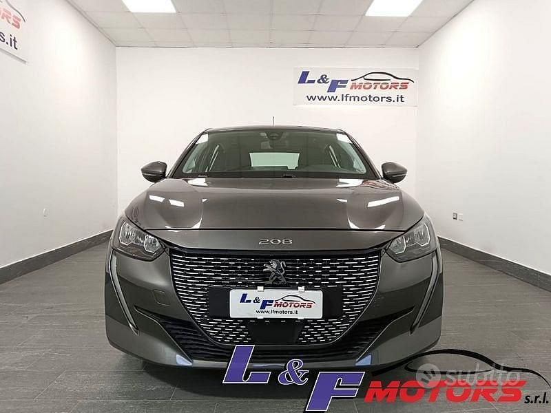 Usata Peugeot 208 Allure 102 CV (75 kW) 2019 Grigio Utilitaria
