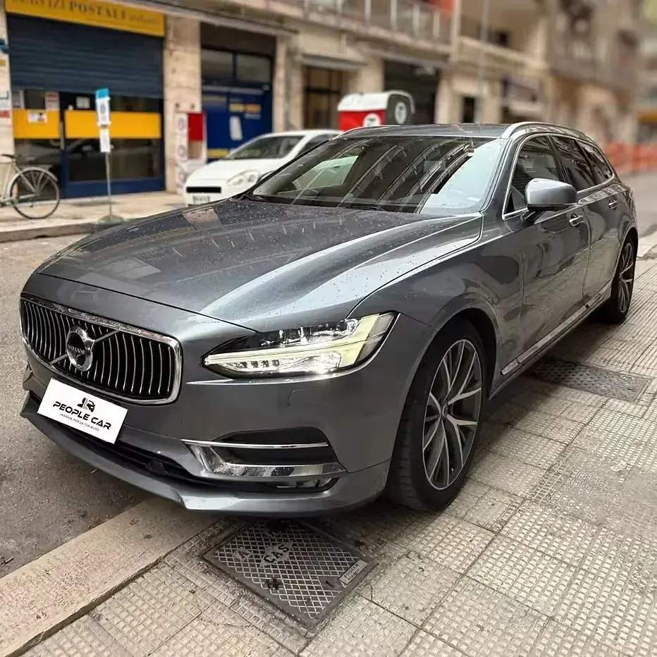 Usata Volvo V90 190 CV (139 kW) 2017 Grigio Station wagon