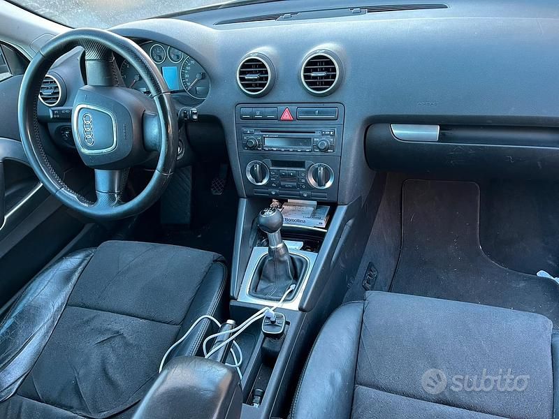 Usata Audi A3 S-Line 140 CV (102 kW) 2006 Grigio Utilitaria