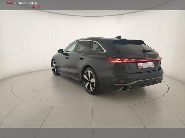 Nuova Audi A5 S-Line 150 CV (110 kW) 2025 Blu firmamento metallizzato Coupé