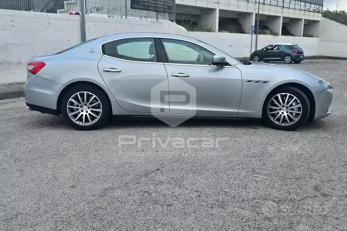 Usata Maserati Ghibli 410 CV (301 kW) 2014 Grigio Berlina