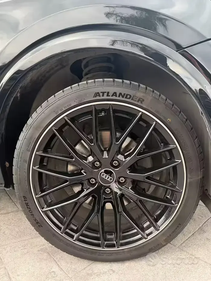 Usata Audi Q2 Black Edition 116 CV (85 kW) 2018 Nero SUV