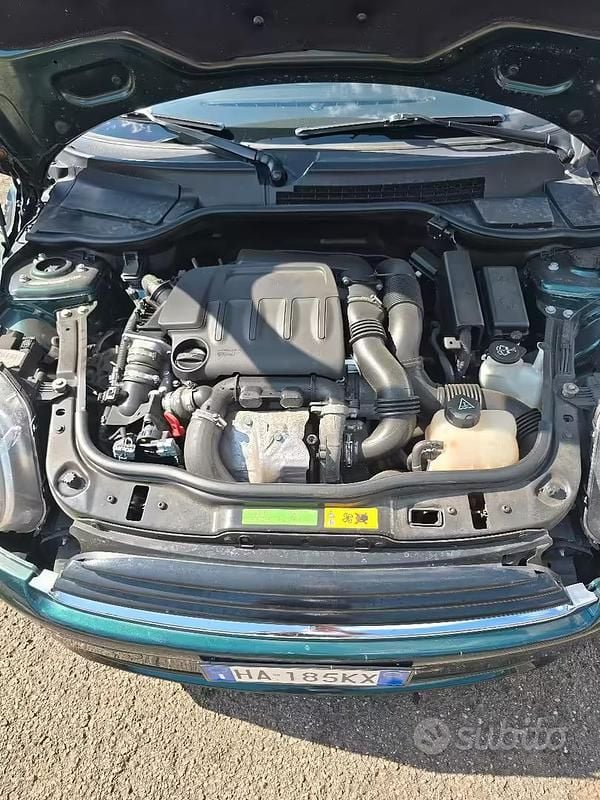 Begagnad Mini ONE 2010 Grön Halvkombi