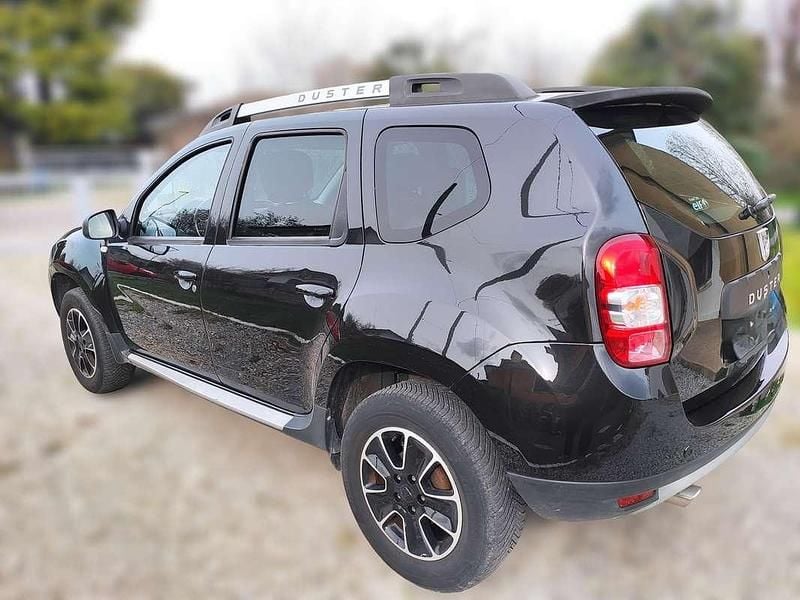 Usata Dacia Duster 109 CV (80 kW) 2016 Nero SUV